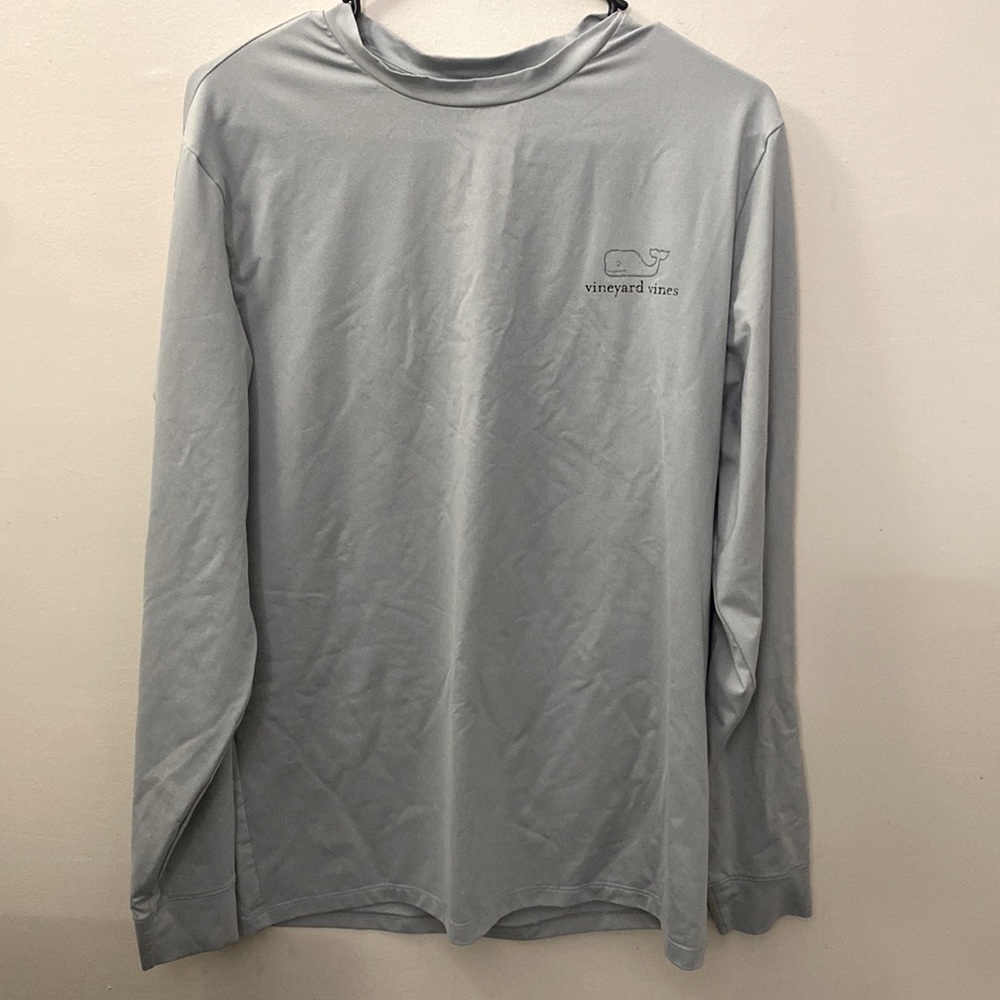 Vineyard vines shirt